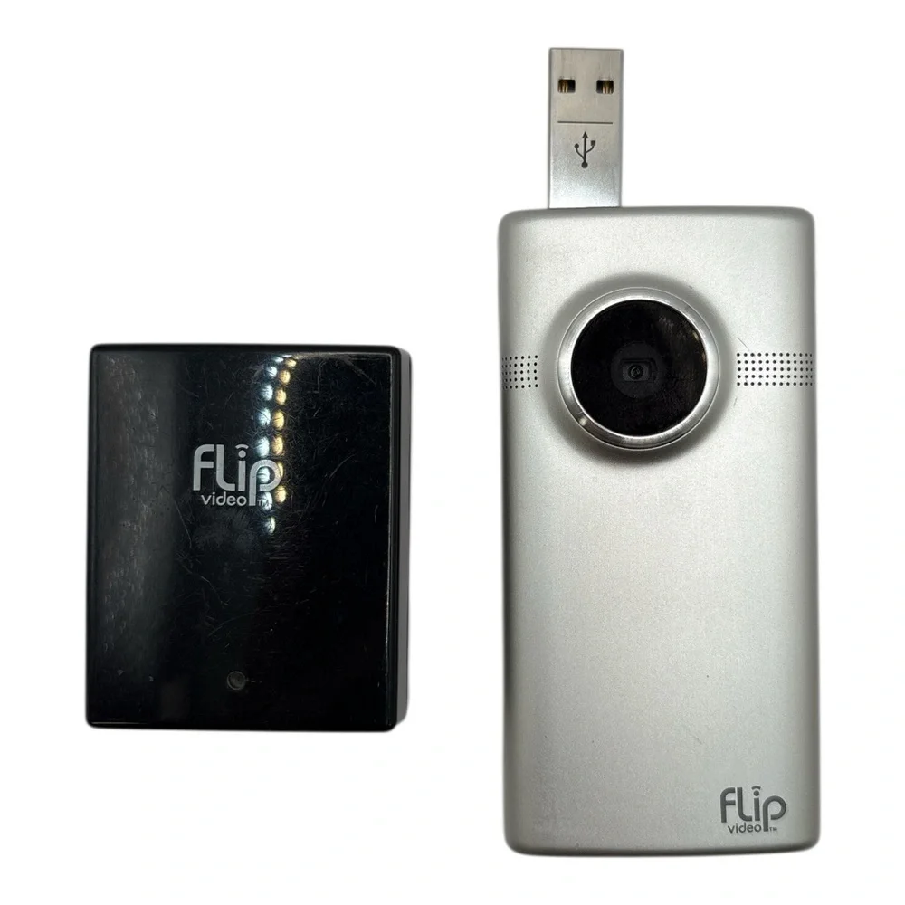Cisco Flip Mino HD M2120 Flash Media Video Camera Mini Camcorder FOR PARTS